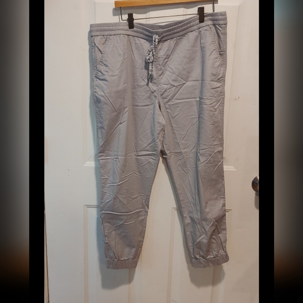 Women's elastic waist pants size 16